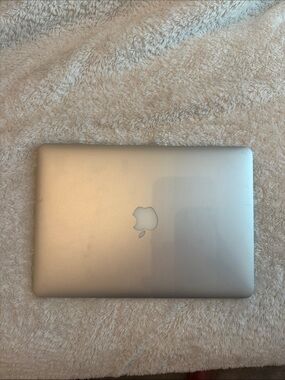 Apple MacBook Air 13”